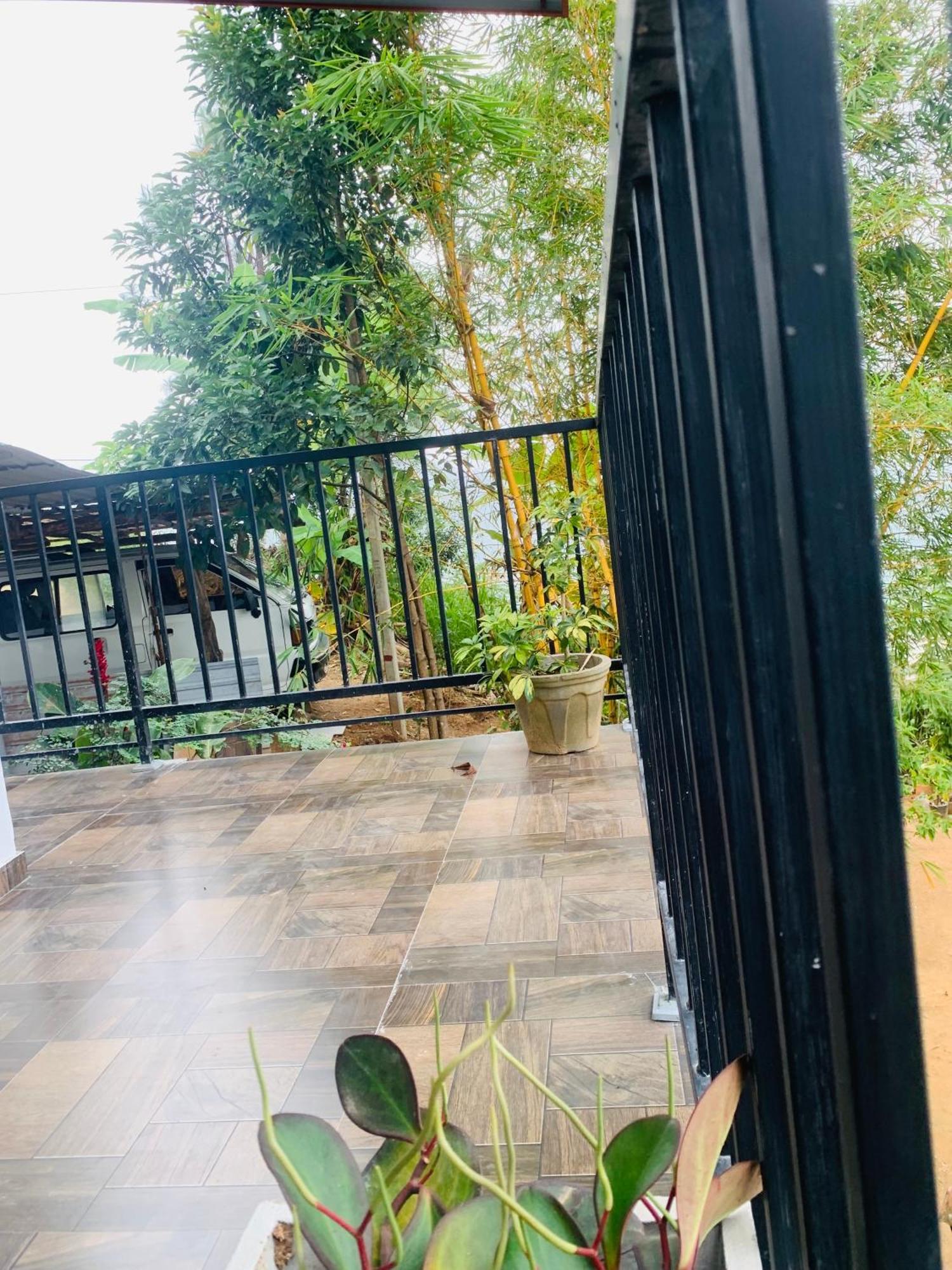 Broad View Apartment Ella Ngoại thất bức ảnh
