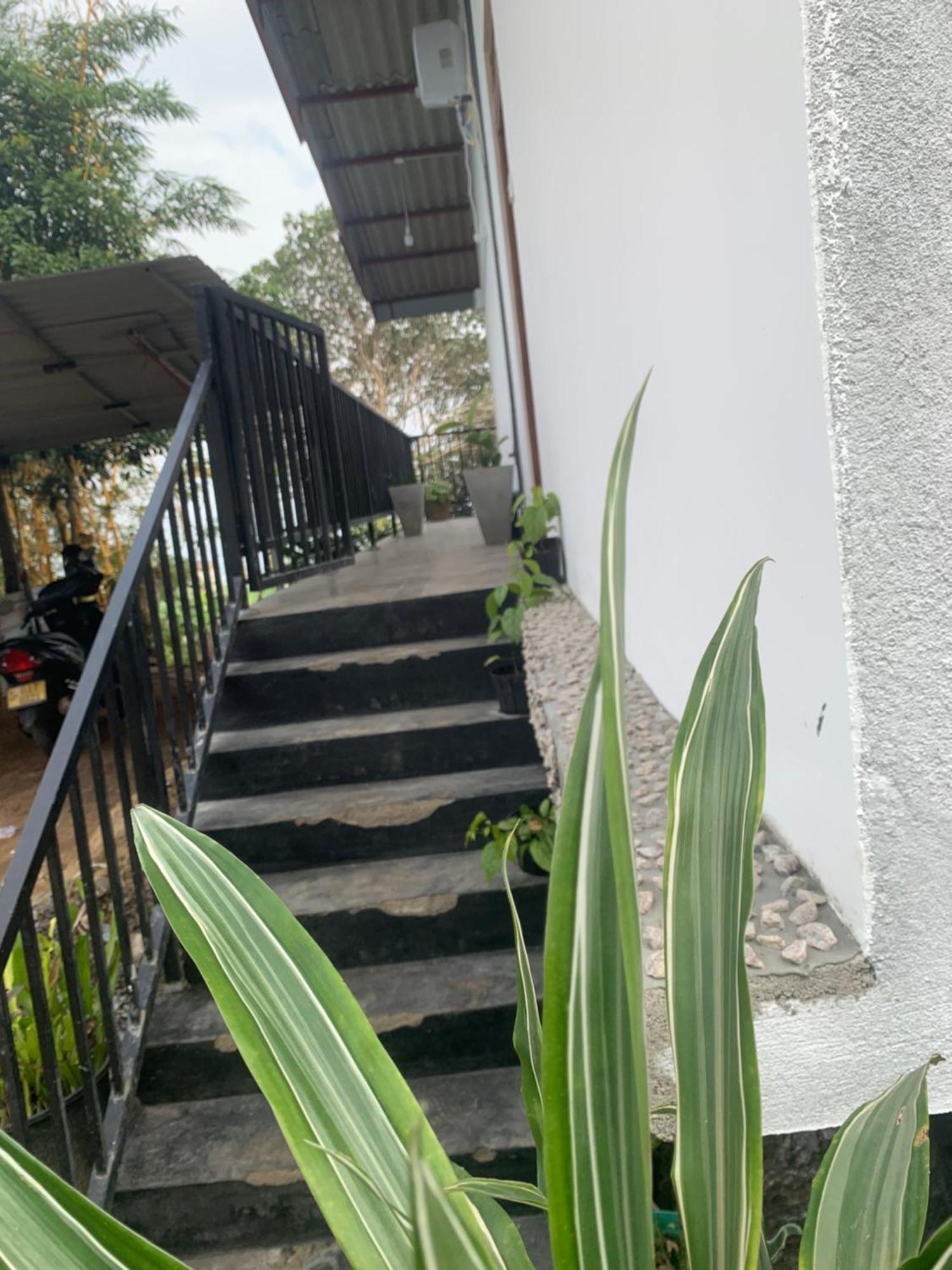 Broad View Apartment Ella Ngoại thất bức ảnh